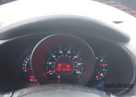 2016 Kia Soul + из США, поврежденный, VIN KNDJP3A54G7824189